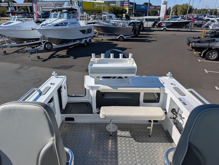 2022 QUINTREX 650 Trident HT