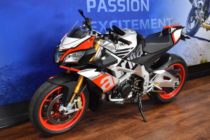 2016 APRILIA TUONO V4 FACTORY Silver