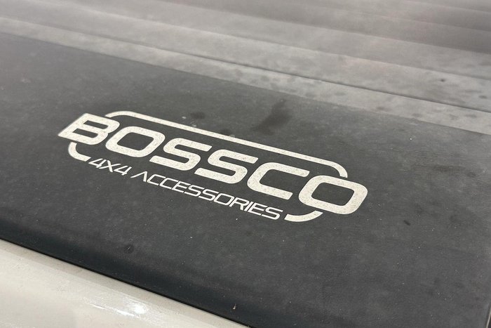 2022 Mitsubishi Triton GLX