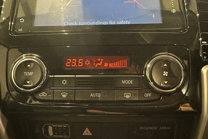 2022 Mitsubishi Triton GLX