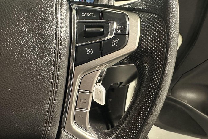 2022 Mitsubishi Triton GLX