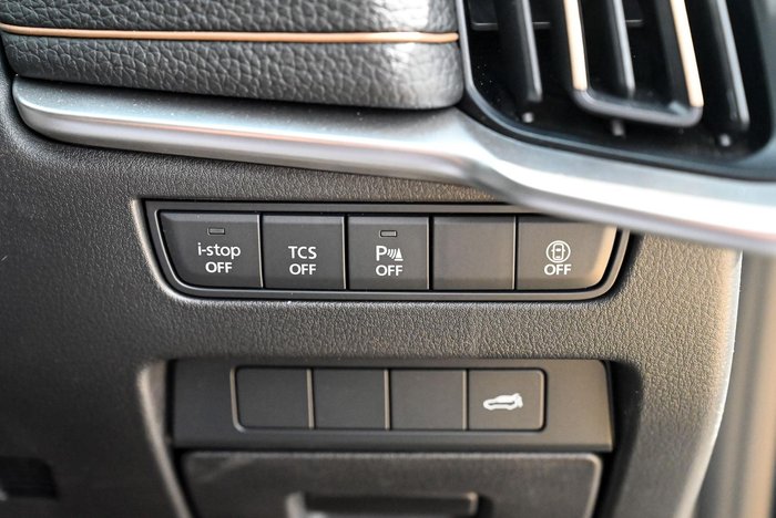 2025 Mazda CX-60 G40e Evolve