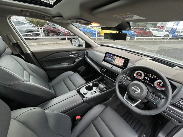 2025 Nissan X-TRAIL TI