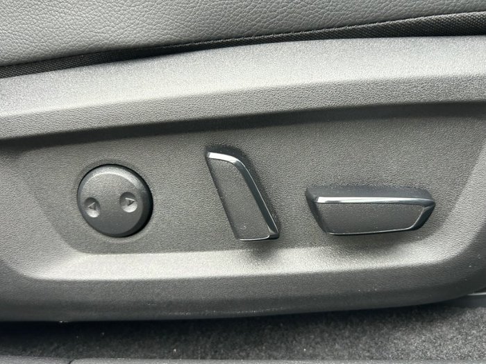 2025 Nissan X-TRAIL TI