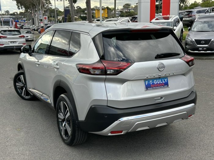 2025 Nissan X-TRAIL TI