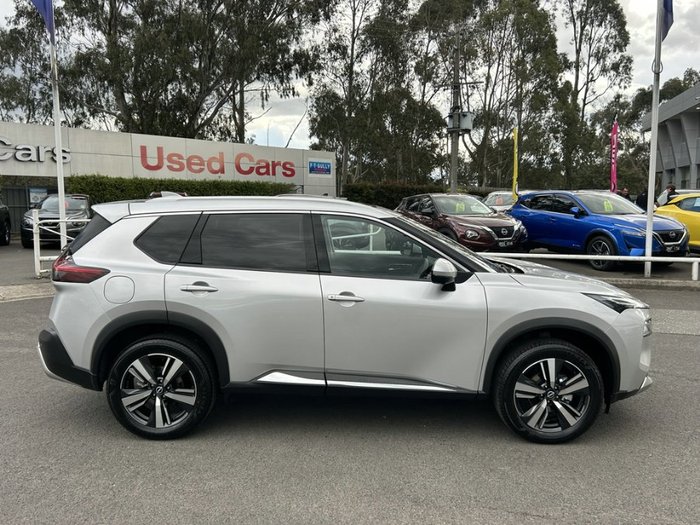 2025 Nissan X-TRAIL TI