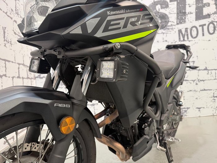 2020 Kawasaki Versys-X 300 SE (KLE300C) Versys Grey