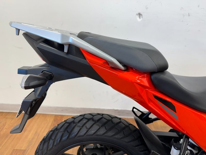 2023 Suzuki V-STROM 250SX (DS250RL) RED
