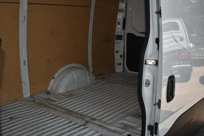 2021 Iveco Daily 35S14V White