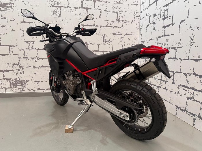 2024 Aprilia Tuareg 660 Tuareg Black