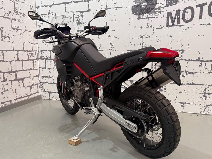 2024 Aprilia Tuareg 660 Tuareg Black