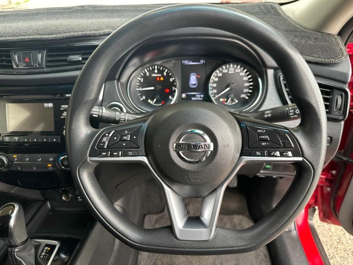 2017 Nissan X-TRAIL ST