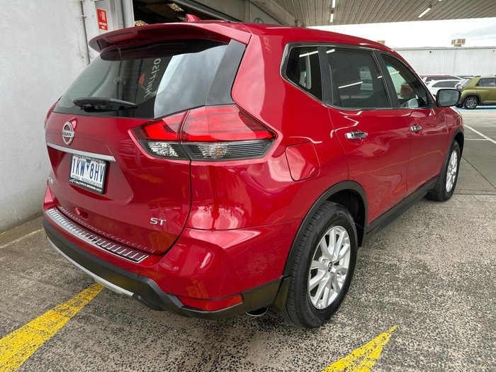 2017 Nissan X-TRAIL ST