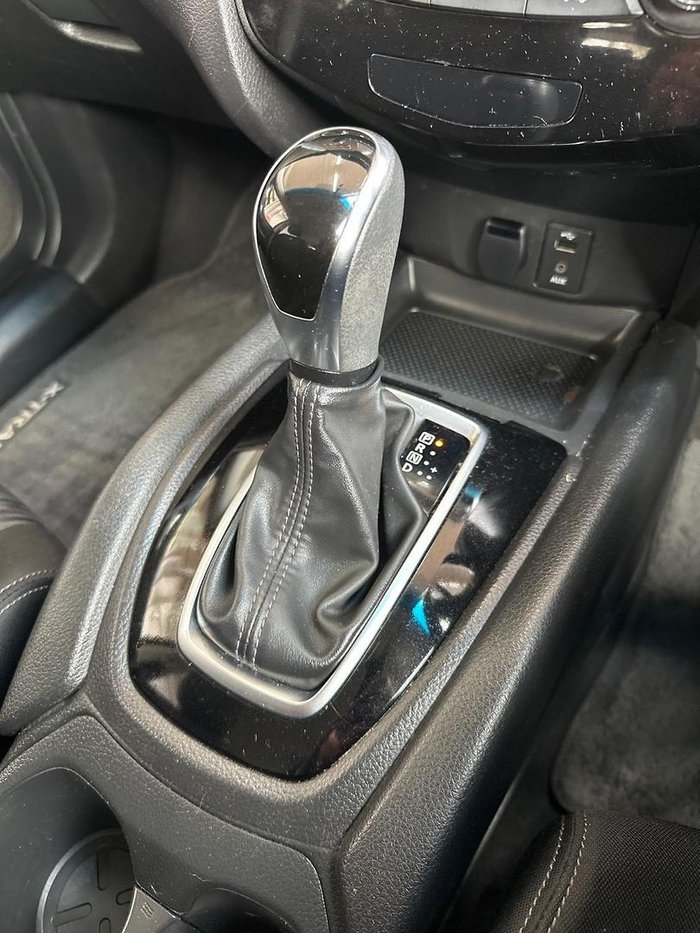 2017 Nissan X-TRAIL ST