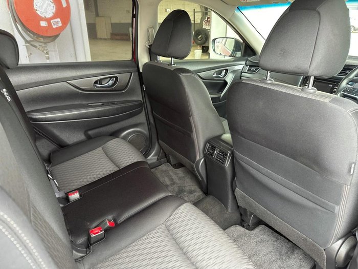 2017 Nissan X-TRAIL ST