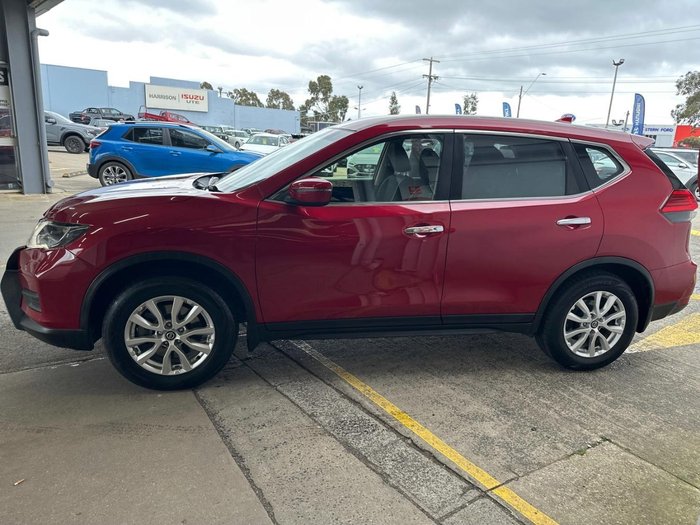 2017 Nissan X-TRAIL ST