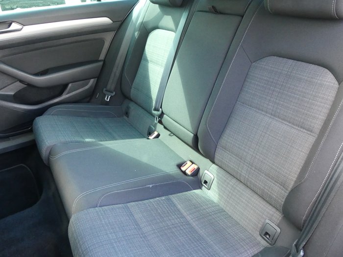 2021 Volkswagen Passat 140TSI Business