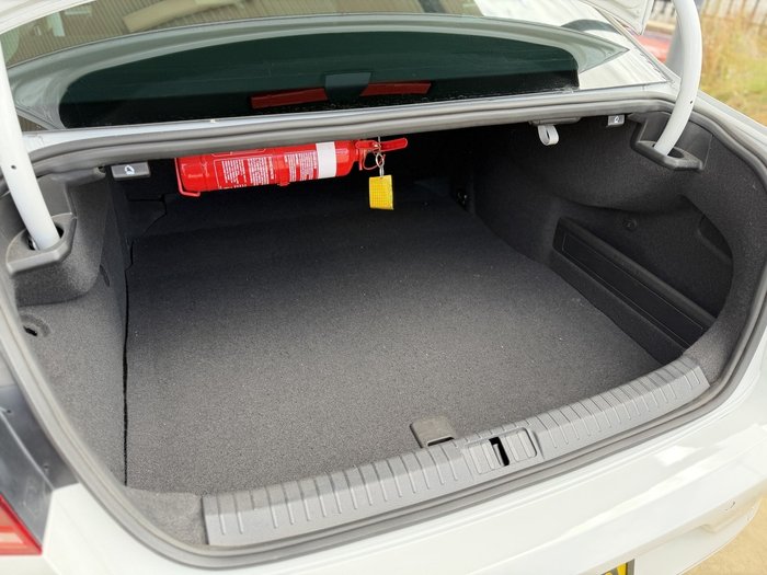 2021 Volkswagen Passat 140TSI Business