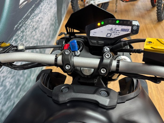 2017 Yamaha MT-09A TECH BLACK