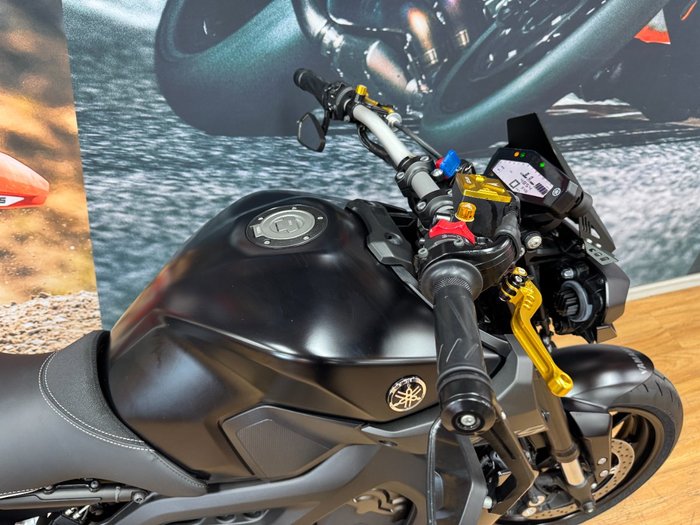 2017 Yamaha MT-09A TECH BLACK
