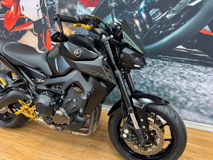 2017 Yamaha MT-09A TECH BLACK