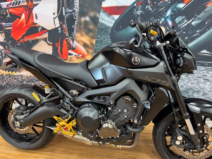 2017 Yamaha MT-09A TECH BLACK