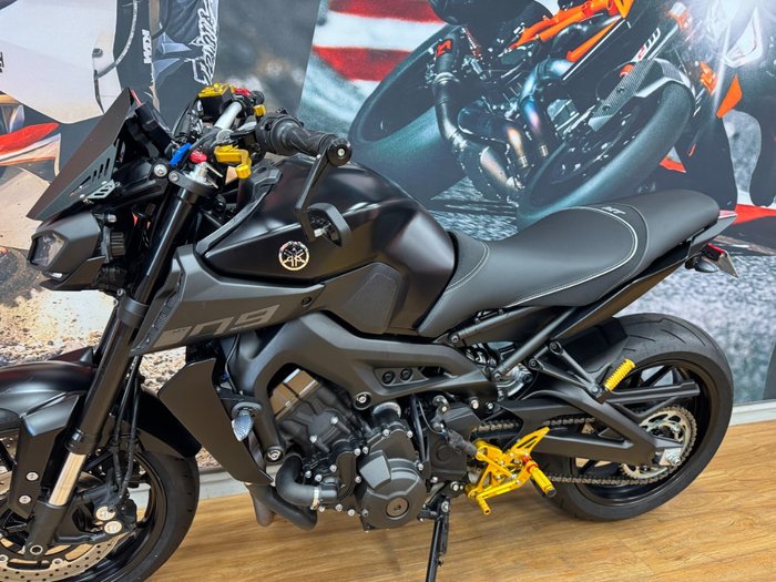 2017 Yamaha MT-09A TECH BLACK