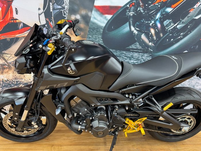 2017 Yamaha MT-09A TECH BLACK