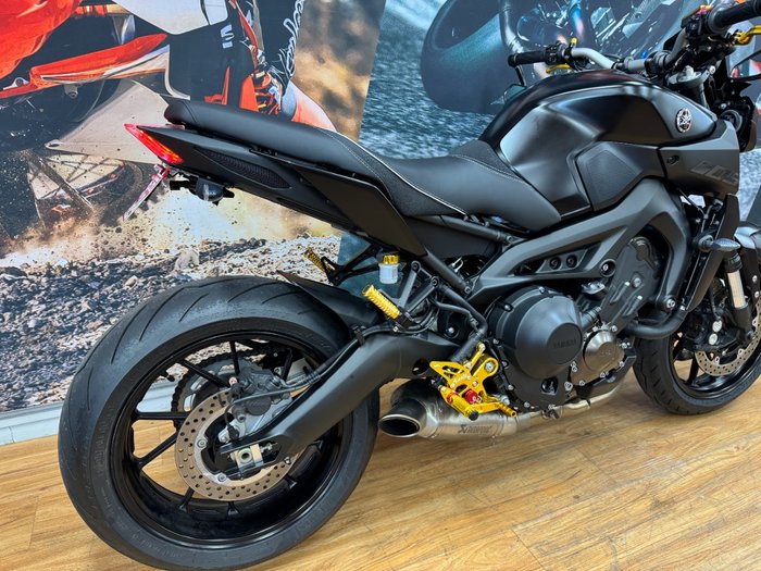 2017 Yamaha MT-09A TECH BLACK