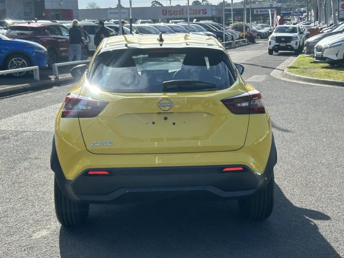 2024 Nissan JUKE ST+