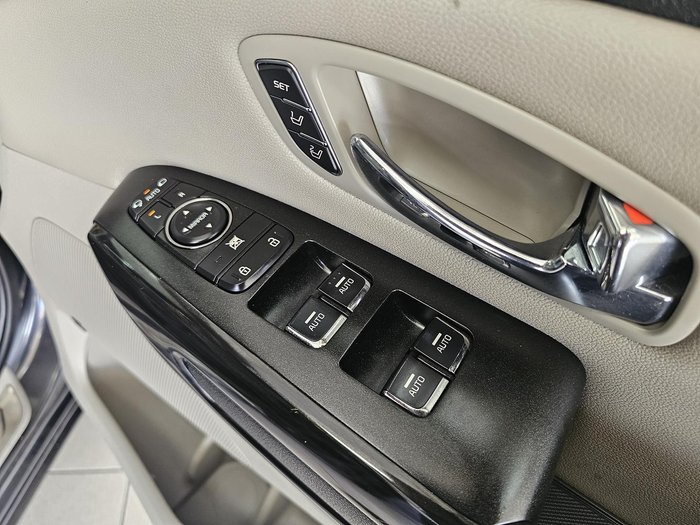 2019 Kia Carnival Platinum YP MY19 Panthera Metal