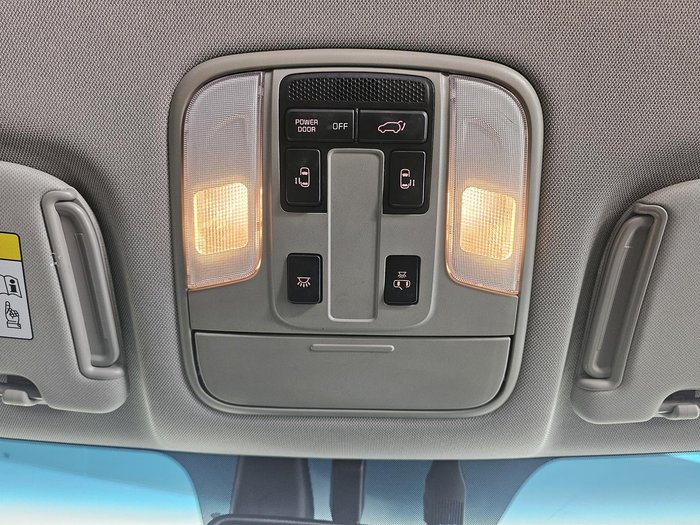 2019 Kia Carnival Platinum YP MY19 Panthera Metal