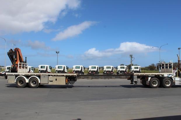 2006 Southern Cross Semi Extendable With Crane