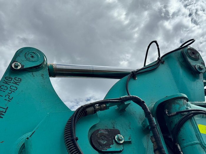 2016 Kobelco Excavator Sk135sr-3