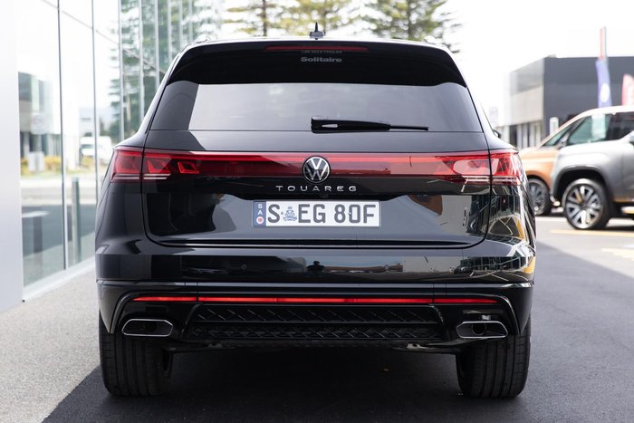 2025 Volkswagen Touareg 210TDI R-Line