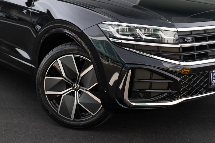 2025 Volkswagen Touareg 210TDI R-Line