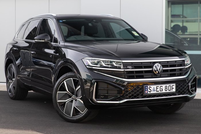 2025 Volkswagen Touareg 210TDI R-Line
