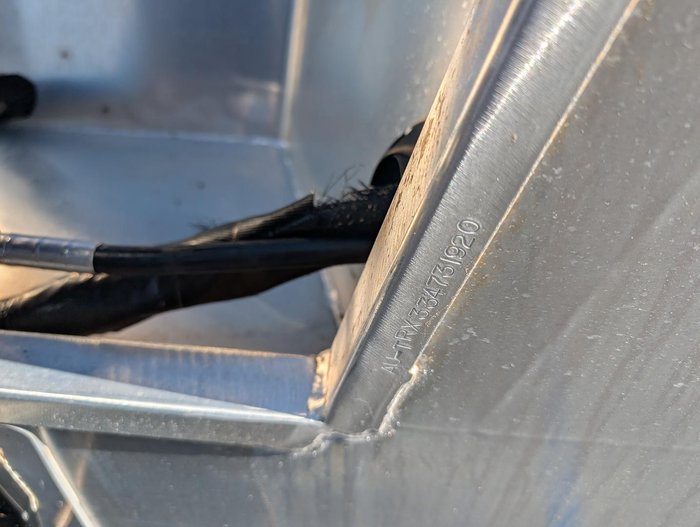 2019 QUINTREX 460 Renegade CC