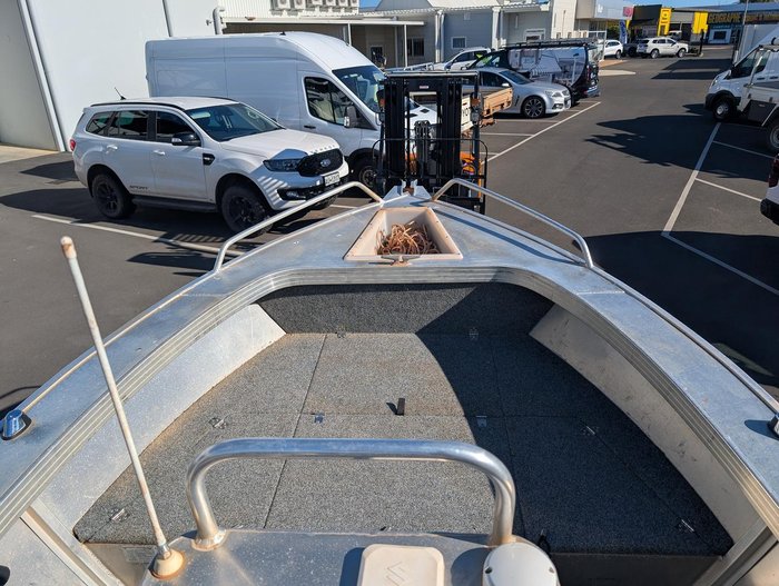 2019 QUINTREX 460 Renegade CC