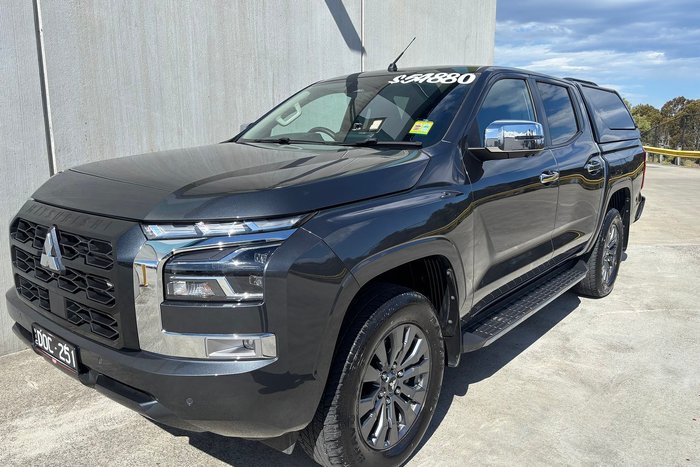 2025 Mitsubishi Triton GLS