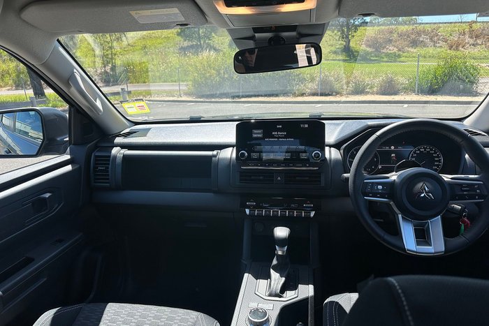 2024 Mitsubishi Triton GLX-R