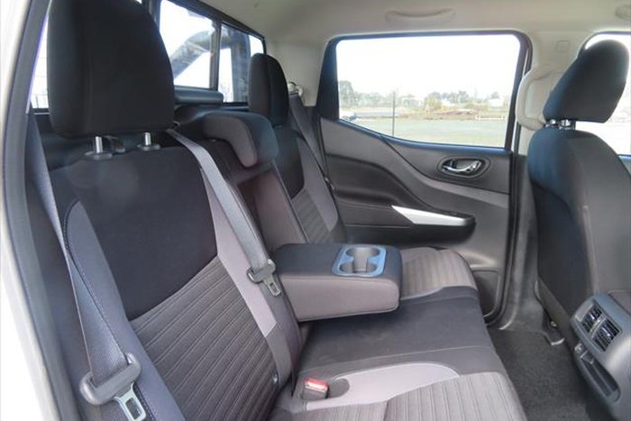 2024 Nissan Navara Black Edition