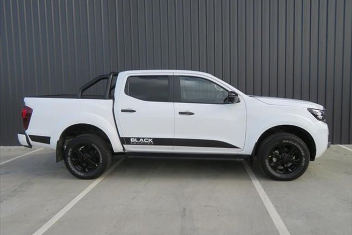 2024 Nissan Navara Black Edition