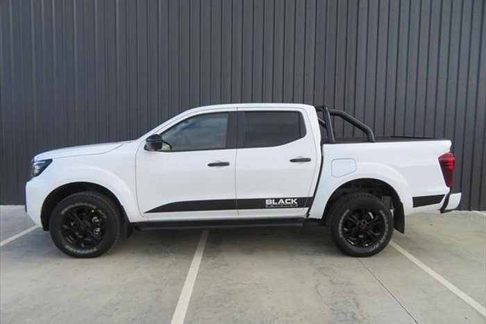 2024 Nissan Navara Black Edition