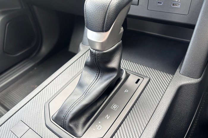 2024 Mitsubishi Triton GLX