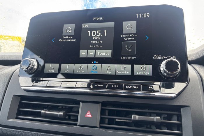 2024 Mitsubishi Triton GLX