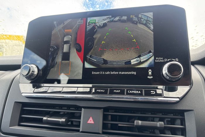 2024 Mitsubishi Triton GLX