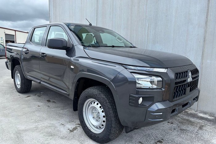 2024 Mitsubishi Triton GLX