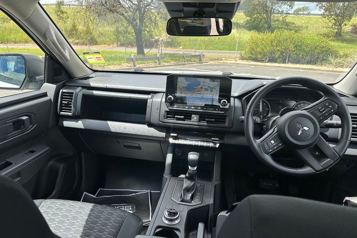 2024 Mitsubishi Triton GLX