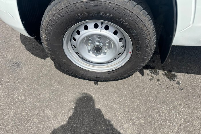 2024 Mitsubishi Triton GLX